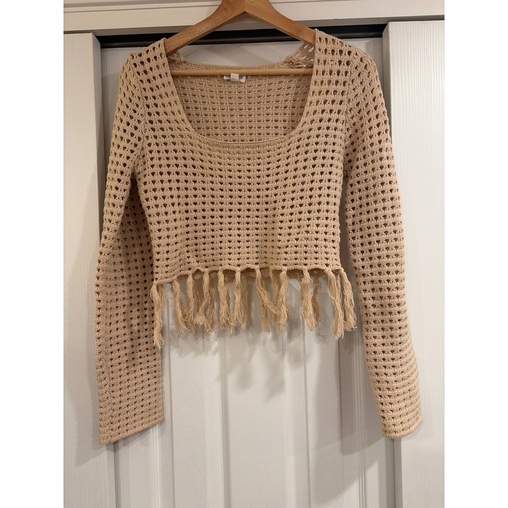 Le Lis Crochet Tassel Crop